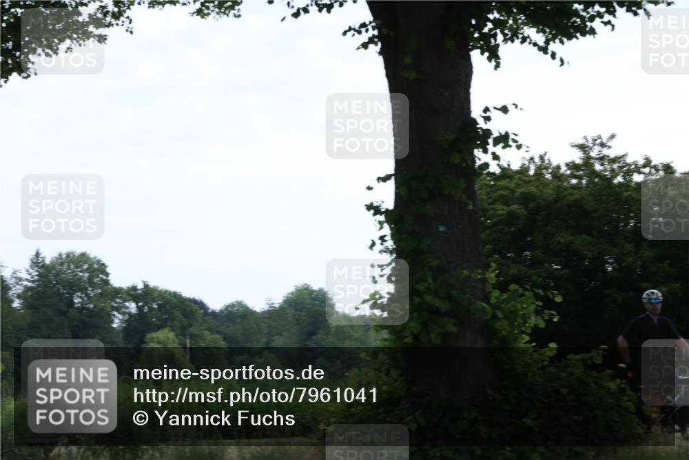 15.06.2025 - 7 Türme Triathlon Yannick Fuchs http://msf.ph/oto/7961041 15.06.2025 09:59:52 Radfahren 149 meine-sportfotos.de