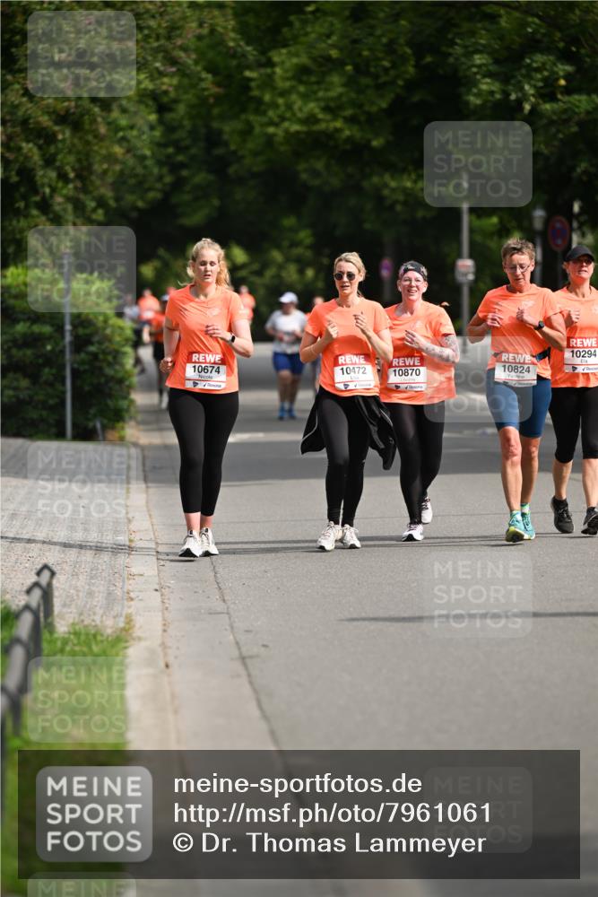15.06.2025 - REWE Women's Run Dr. Thomas Lammeyer http://msf.ph/oto/7961061 15.06.2025 09:50:15 Laufen 10674, 10472, 10870, 10294, 10824 meine-sportfotos.de