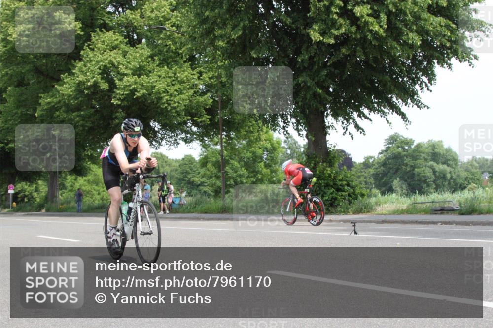 15.06.2025 - 7 Türme Triathlon Yannick Fuchs http://msf.ph/oto/7961170 15.06.2025 12:12:56 Radfahren  meine-sportfotos.de