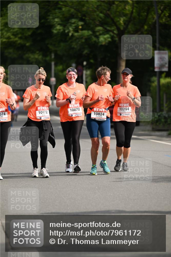 15.06.2025 - REWE Women's Run Dr. Thomas Lammeyer http://msf.ph/oto/7961172 15.06.2025 09:50:17 Laufen 574, 10870, 10472, 10824, 10294 meine-sportfotos.de