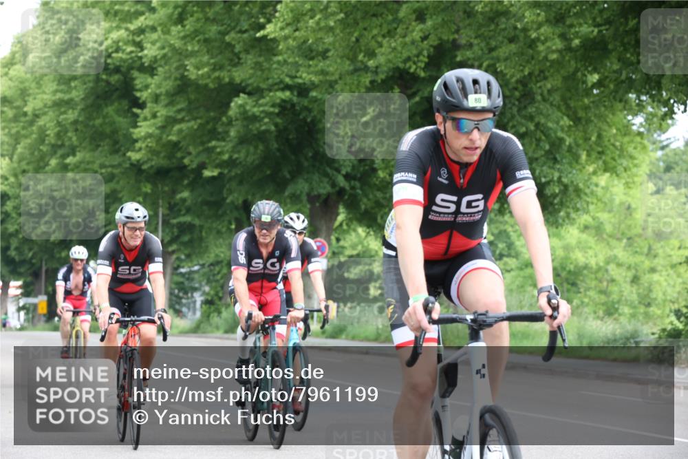 15.06.2025 - 7 Türme Triathlon Yannick Fuchs http://msf.ph/oto/7961199 15.06.2025 10:01:07 Radfahren 22, 24, 25, 77, 78, 80 meine-sportfotos.de
