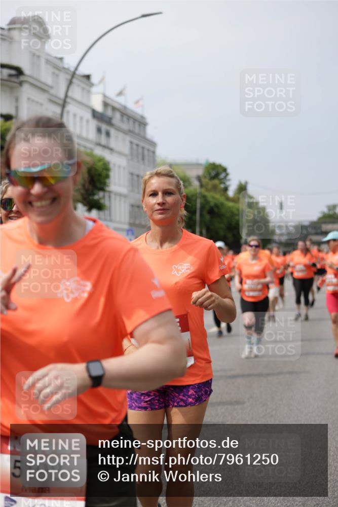 15.06.2025 - REWE Women's Run Jannik Wohlers http://msf.ph/oto/7961250 15.06.2025 09:46:04 Laufen 5198 meine-sportfotos.de