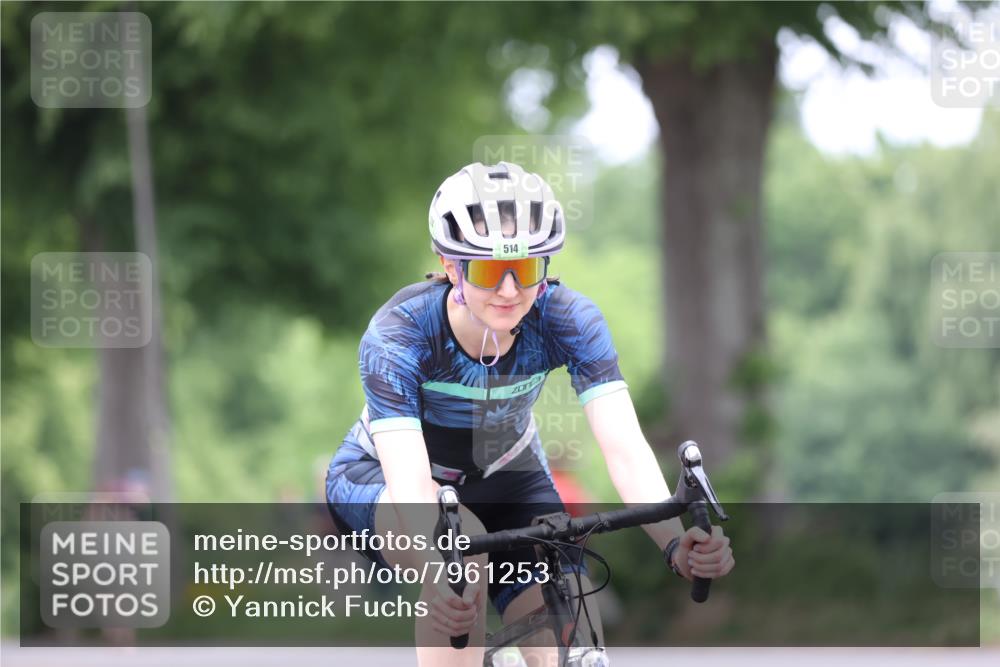 15.06.2025 - 7 Türme Triathlon Yannick Fuchs http://msf.ph/oto/7961253 15.06.2025 13:49:46 Radfahren 514 meine-sportfotos.de