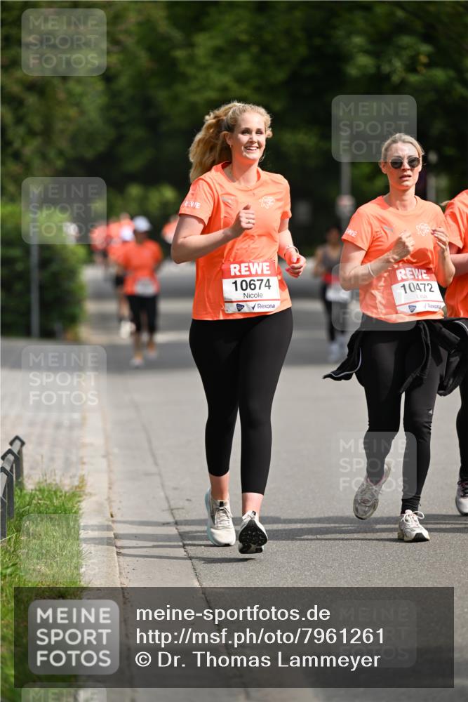 15.06.2025 - REWE Women's Run Dr. Thomas Lammeyer http://msf.ph/oto/7961261 15.06.2025 09:50:20 Laufen 10674, 10472 meine-sportfotos.de