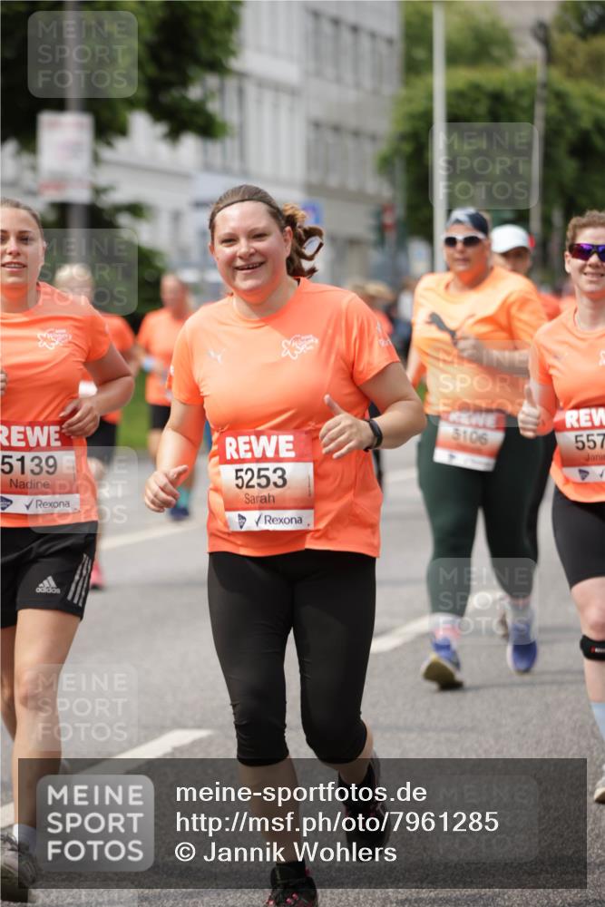 15.06.2025 - REWE Women's Run Jannik Wohlers http://msf.ph/oto/7961285 15.06.2025 09:46:06 Laufen 5139, 5253, 5106, 557 meine-sportfotos.de