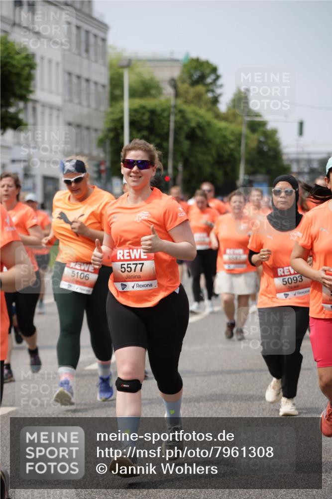 15.06.2025 - REWE Women's Run Jannik Wohlers http://msf.ph/oto/7961308 15.06.2025 09:46:07 Laufen 5106, 5577, 5093 meine-sportfotos.de