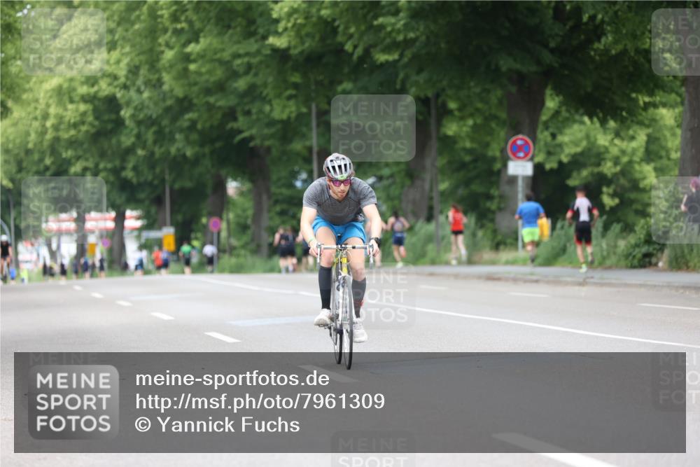 15.06.2025 - 7 Türme Triathlon Yannick Fuchs http://msf.ph/oto/7961309 15.06.2025 13:49:59 Radfahren 337, 1002 meine-sportfotos.de