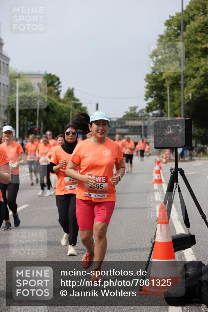 15.06.2025 - REWE Women's Run Jannik Wohlers http://msf.ph/oto/7961325 15.06.2025 09:46:07 Laufen 95 meine-sportfotos.de