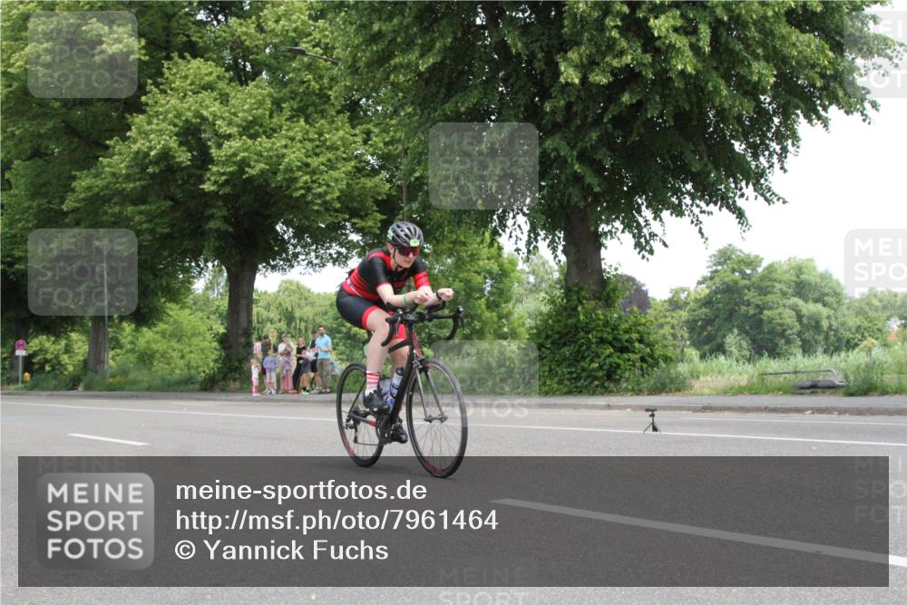 15.06.2025 - 7 Türme Triathlon Yannick Fuchs http://msf.ph/oto/7961464 15.06.2025 12:19:30 Radfahren  meine-sportfotos.de