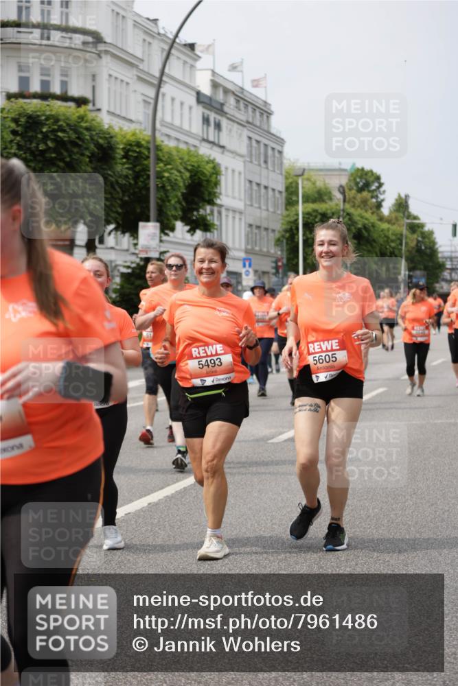 15.06.2025 - REWE Women's Run Jannik Wohlers http://msf.ph/oto/7961486 15.06.2025 09:46:13 Laufen 5493, 5605 meine-sportfotos.de