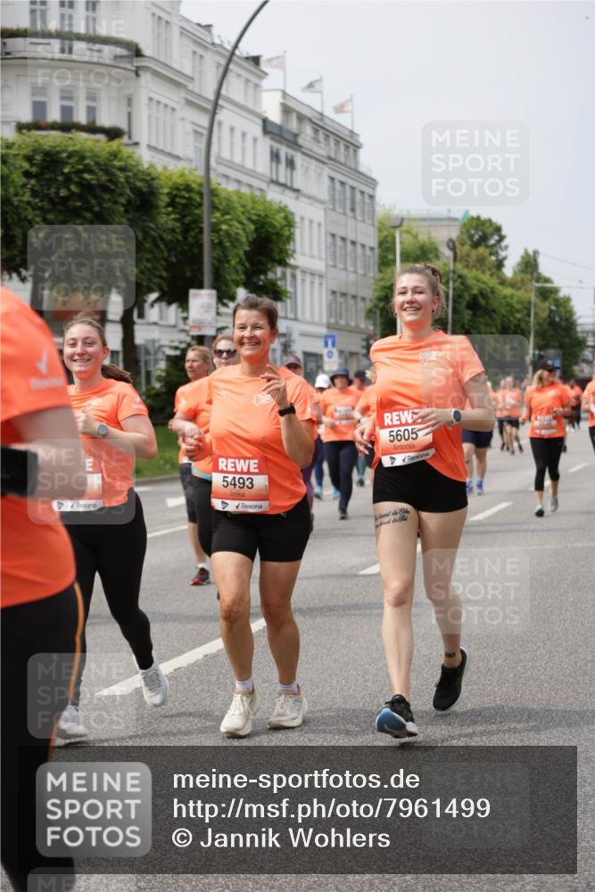 15.06.2025 - REWE Women's Run Jannik Wohlers http://msf.ph/oto/7961499 15.06.2025 09:46:13 Laufen 5493, 5605 meine-sportfotos.de