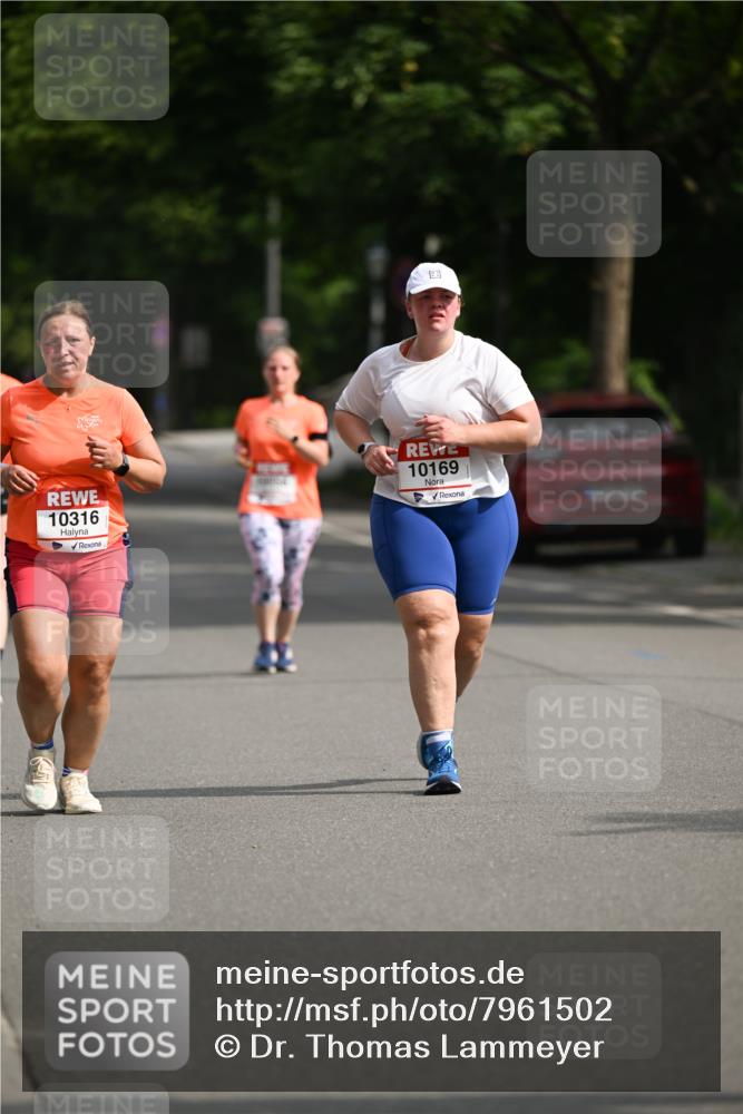 15.06.2025 - REWE Women's Run Dr. Thomas Lammeyer http://msf.ph/oto/7961502 15.06.2025 09:50:31 Laufen 10316, 10169 meine-sportfotos.de