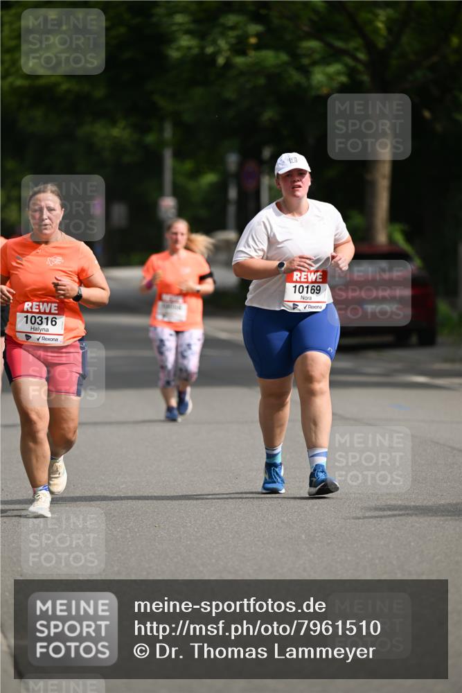 15.06.2025 - REWE Women's Run Dr. Thomas Lammeyer http://msf.ph/oto/7961510 15.06.2025 09:50:31 Laufen 10316, 10169 meine-sportfotos.de