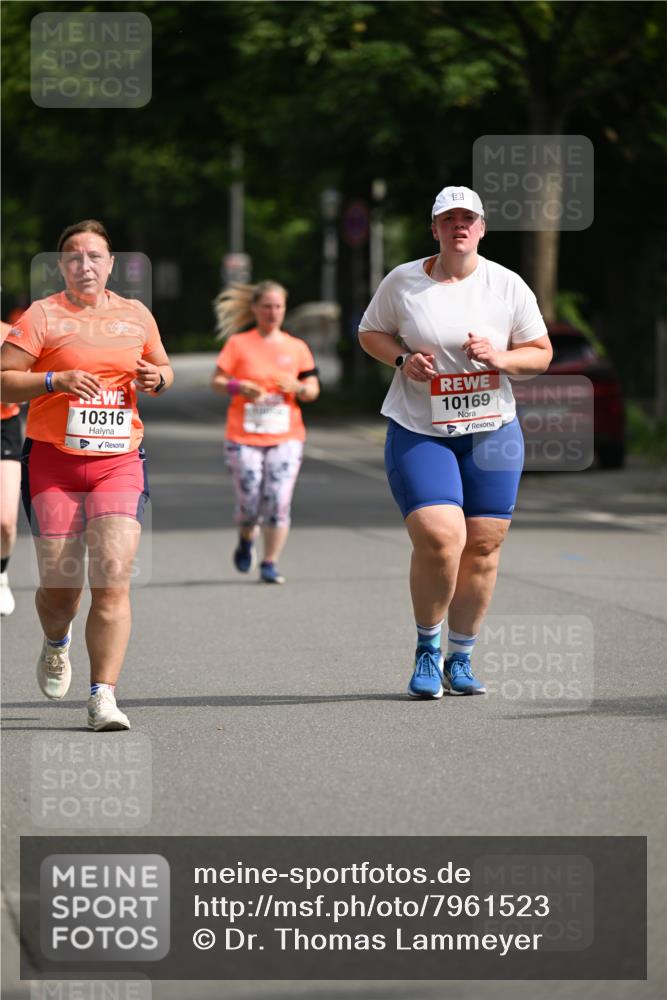 15.06.2025 - REWE Women's Run Dr. Thomas Lammeyer http://msf.ph/oto/7961523 15.06.2025 09:50:32 Laufen 10316, 10169 meine-sportfotos.de