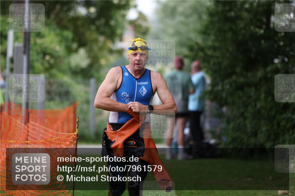 15.06.2025 - 7 Türme Triathlon Michael Strokosch http://msf.ph/oto/7961579 15.06.2025 12:13:32 Schwimmen 396, 494, 539, 566, 633 meine-sportfotos.de
