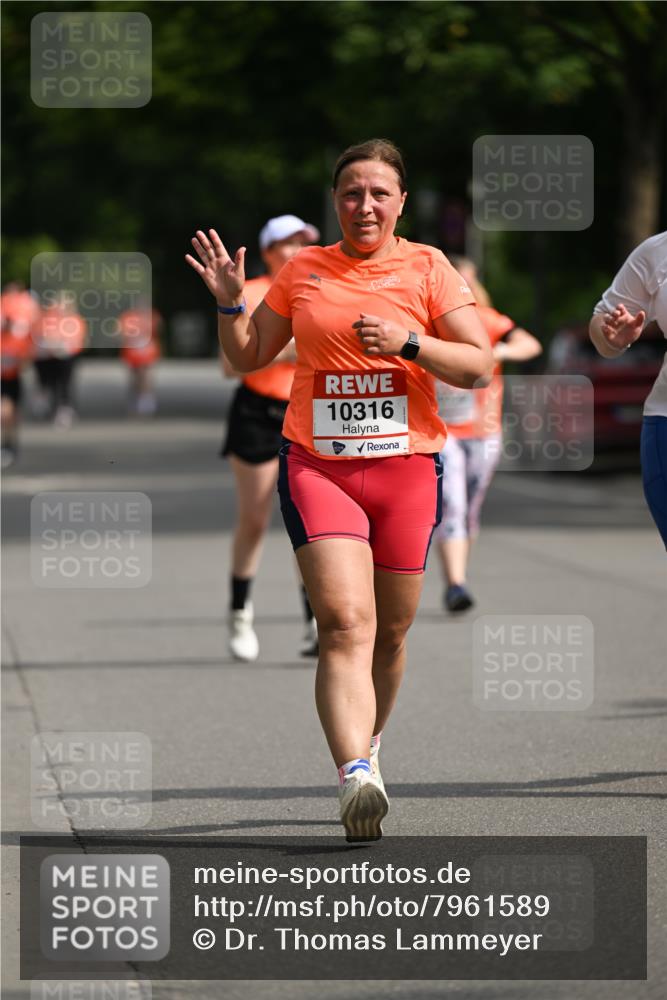 15.06.2025 - REWE Women's Run Dr. Thomas Lammeyer http://msf.ph/oto/7961589 15.06.2025 09:50:33 Laufen 10316 meine-sportfotos.de