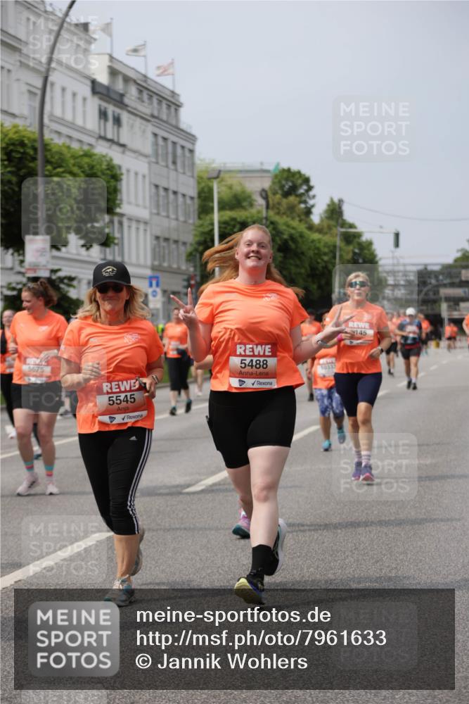 15.06.2025 - REWE Women's Run Jannik Wohlers http://msf.ph/oto/7961633 15.06.2025 09:46:19 Laufen 5675, 5545, 5488, 10337, 145 meine-sportfotos.de