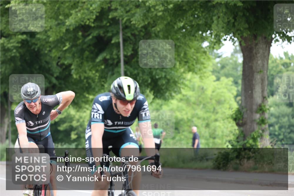 15.06.2025 - 7 Türme Triathlon Yannick Fuchs http://msf.ph/oto/7961694 15.06.2025 10:05:53 Radfahren 137, 139, 140, 145, 146, 148 meine-sportfotos.de