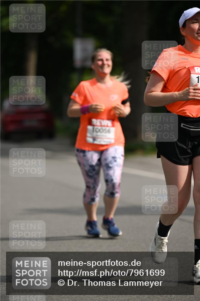 15.06.2025 - REWE Women's Run Dr. Thomas Lammeyer http://msf.ph/oto/7961699 15.06.2025 09:50:38 Laufen 1 meine-sportfotos.de