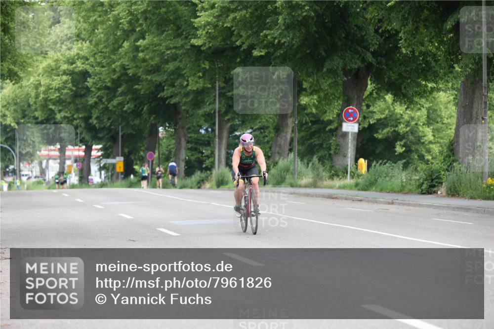 15.06.2025 - 7 Türme Triathlon Yannick Fuchs http://msf.ph/oto/7961826 15.06.2025 10:06:58 Radfahren  meine-sportfotos.de