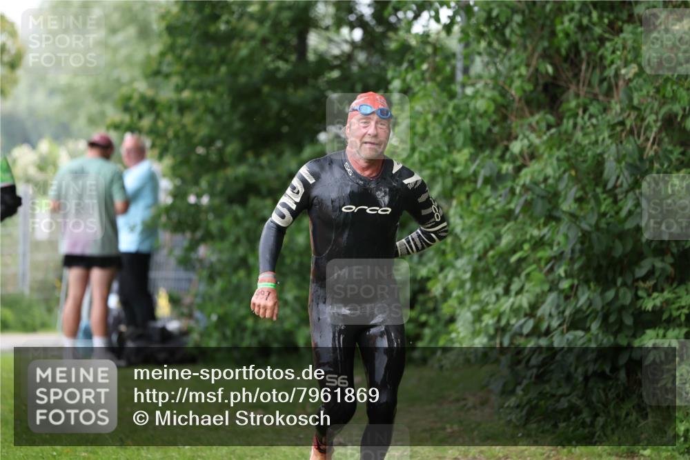 15.06.2025 - 7 Türme Triathlon Michael Strokosch http://msf.ph/oto/7961869 15.06.2025 12:14:04 Schwimmen 395, 439, 442, 466, 497, 501, 543, 599 meine-sportfotos.de