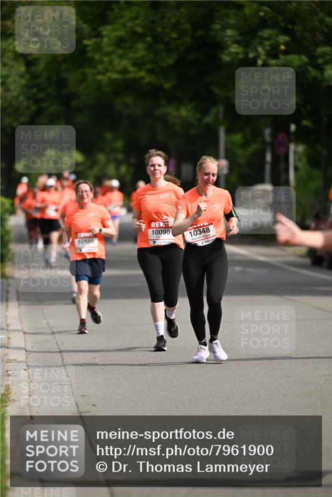 15.06.2025 - REWE Women's Run Dr. Thomas Lammeyer http://msf.ph/oto/7961900 15.06.2025 09:50:54 Laufen 10555, 10090, 10348 meine-sportfotos.de