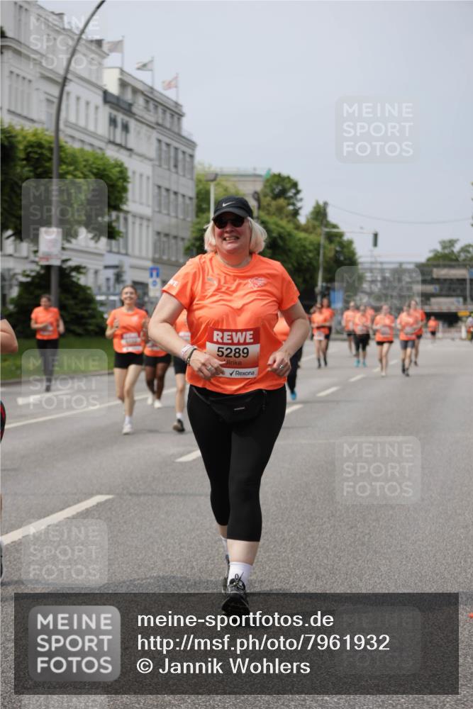 15.06.2025 - REWE Women's Run Jannik Wohlers http://msf.ph/oto/7961932 15.06.2025 09:46:32 Laufen 5289 meine-sportfotos.de