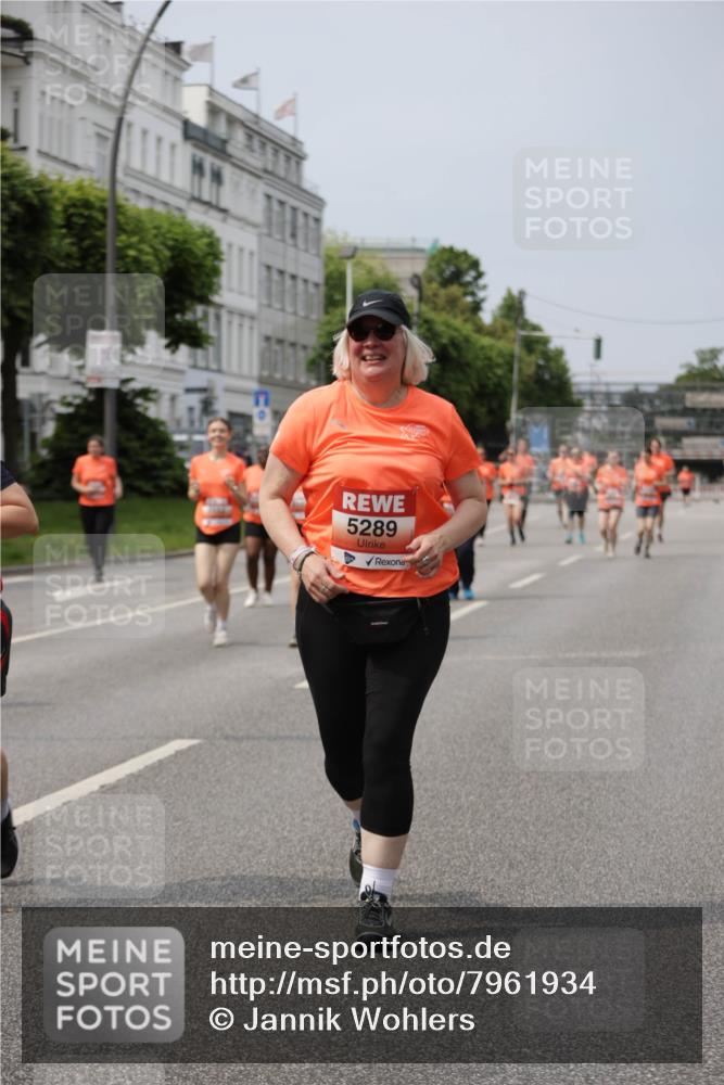 15.06.2025 - REWE Women's Run Jannik Wohlers http://msf.ph/oto/7961934 15.06.2025 09:46:32 Laufen 5289 meine-sportfotos.de
