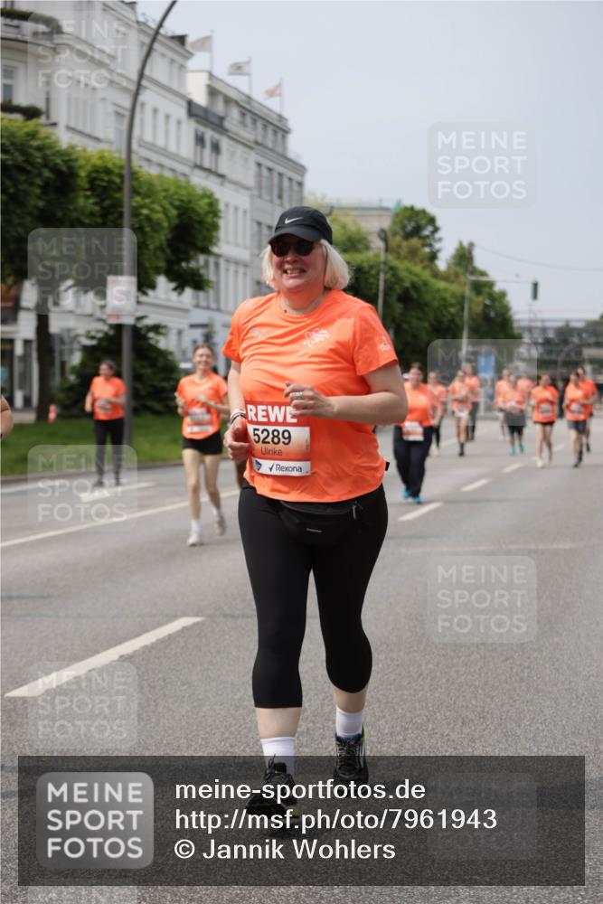 15.06.2025 - REWE Women's Run Jannik Wohlers http://msf.ph/oto/7961943 15.06.2025 09:46:32 Laufen 5289 meine-sportfotos.de