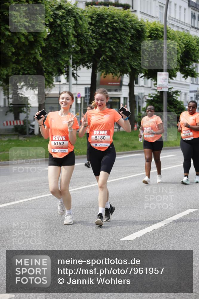 15.06.2025 - REWE Women's Run Jannik Wohlers http://msf.ph/oto/7961957 15.06.2025 09:46:36 Laufen 5152, 5180, 5338 meine-sportfotos.de