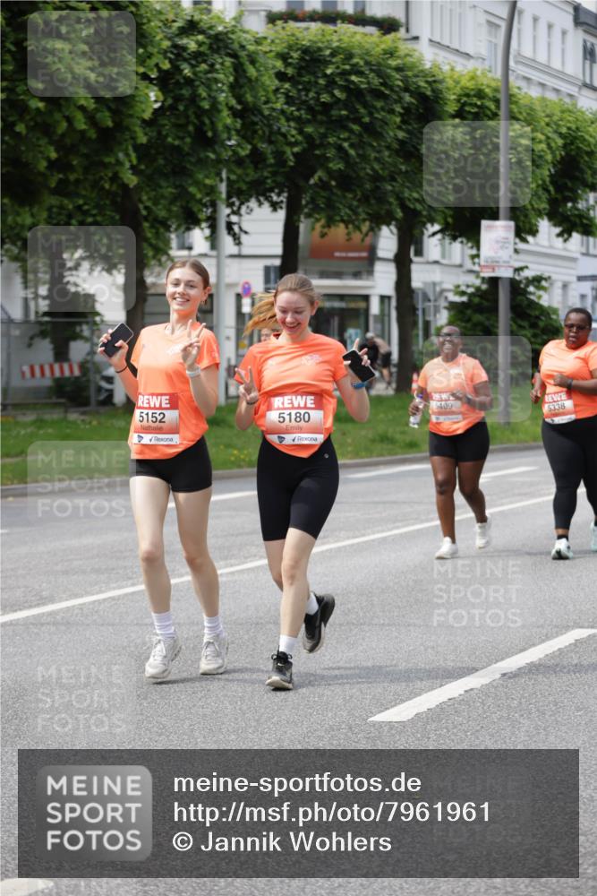 15.06.2025 - REWE Women's Run Jannik Wohlers http://msf.ph/oto/7961961 15.06.2025 09:46:36 Laufen 5152, 5180, 5409, 5338 meine-sportfotos.de