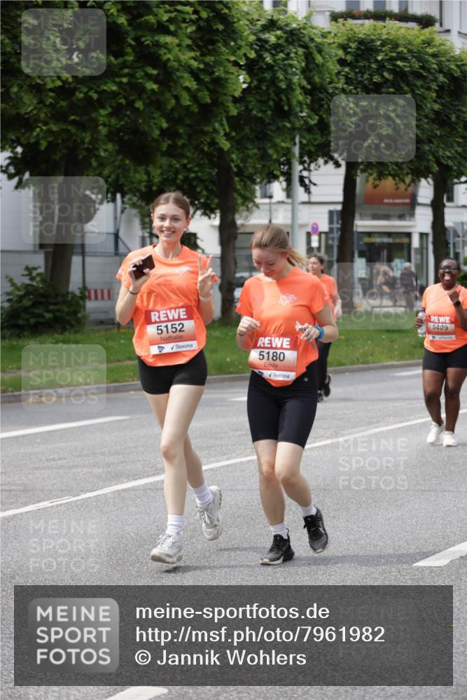 15.06.2025 - REWE Women's Run Jannik Wohlers http://msf.ph/oto/7961982 15.06.2025 09:46:36 Laufen 5152, 5180, 5409 meine-sportfotos.de