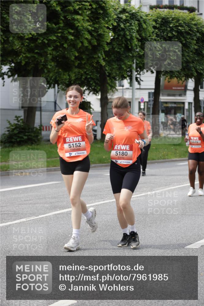 15.06.2025 - REWE Women's Run Jannik Wohlers http://msf.ph/oto/7961985 15.06.2025 09:46:37 Laufen 5152, 5180, 5409 meine-sportfotos.de