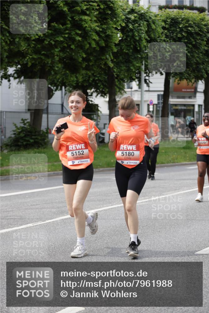 15.06.2025 - REWE Women's Run Jannik Wohlers http://msf.ph/oto/7961988 15.06.2025 09:46:37 Laufen 5152, 5180, 409 meine-sportfotos.de