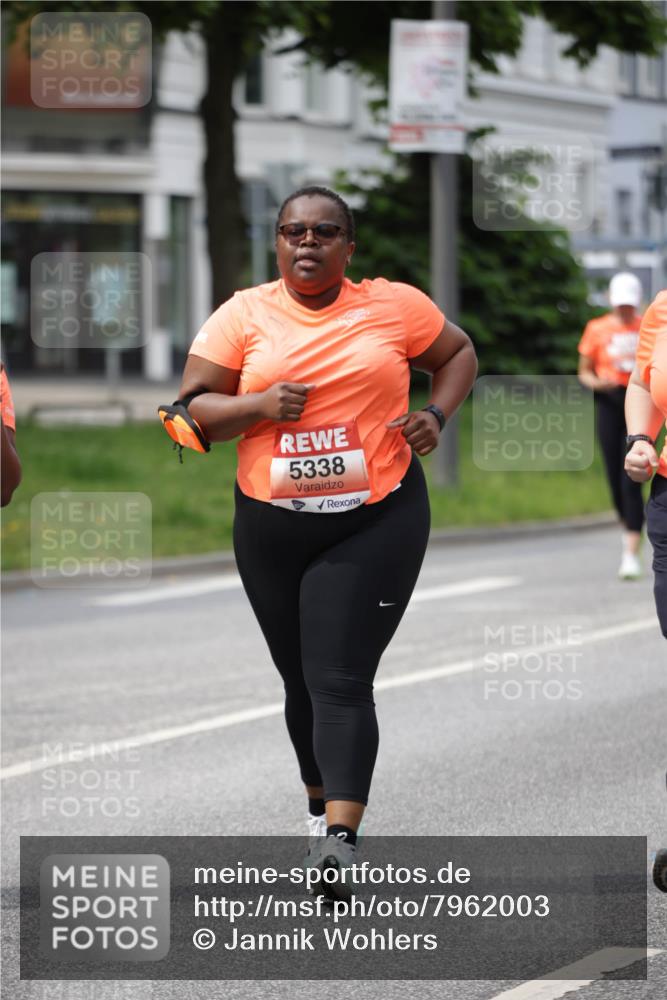 15.06.2025 - REWE Women's Run Jannik Wohlers http://msf.ph/oto/7962003 15.06.2025 09:46:38 Laufen 5338 meine-sportfotos.de