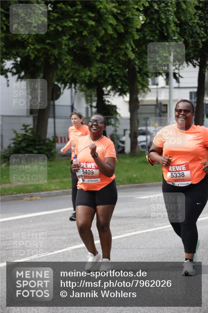 15.06.2025 - REWE Women's Run Jannik Wohlers http://msf.ph/oto/7962026 15.06.2025 09:46:39 Laufen 5409, 5338 meine-sportfotos.de