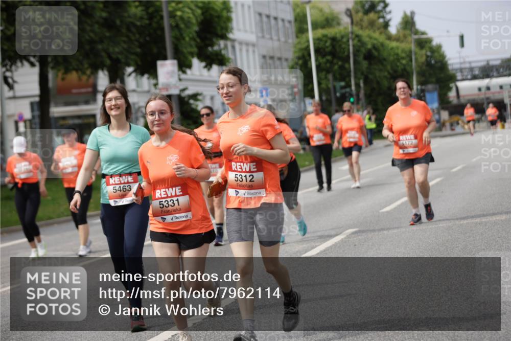 15.06.2025 - REWE Women's Run Jannik Wohlers http://msf.ph/oto/7962114 15.06.2025 09:46:44 Laufen 5463, 5331, 610, 5312, 1000, 6172 meine-sportfotos.de