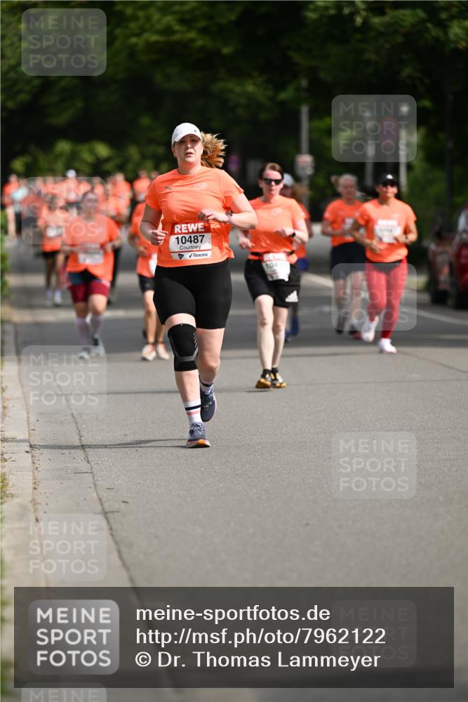 15.06.2025 - REWE Women's Run Dr. Thomas Lammeyer http://msf.ph/oto/7962122 15.06.2025 09:51:07 Laufen 10487, 1049 meine-sportfotos.de