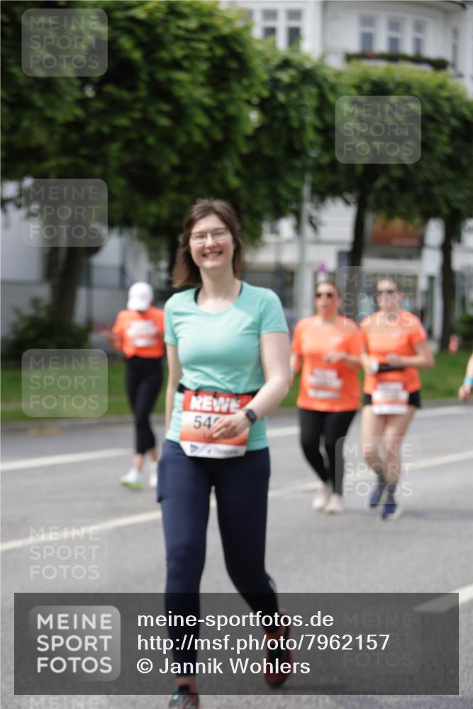 15.06.2025 - REWE Women's Run Jannik Wohlers http://msf.ph/oto/7962157 15.06.2025 09:46:47 Laufen 54 meine-sportfotos.de