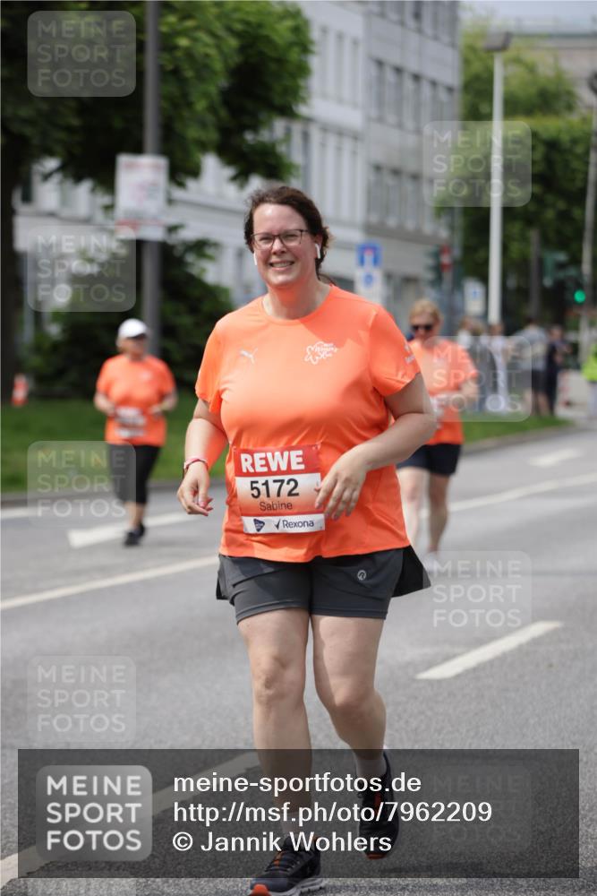 15.06.2025 - REWE Women's Run Jannik Wohlers http://msf.ph/oto/7962209 15.06.2025 09:46:49 Laufen 5172 meine-sportfotos.de