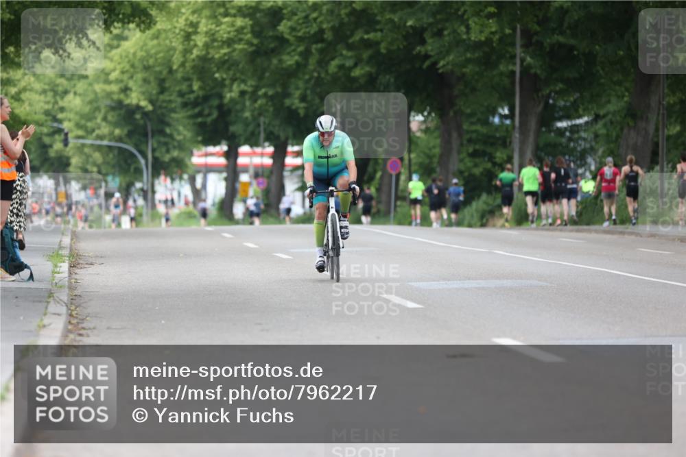 15.06.2025 - 7 Türme Triathlon Yannick Fuchs http://msf.ph/oto/7962217 15.06.2025 13:51:05 Radfahren 213, 304, 307, 645, 936, 1012 meine-sportfotos.de