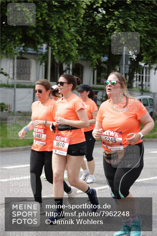 15.06.2025 - REWE Women's Run Jannik Wohlers http://msf.ph/oto/7962248 15.06.2025 09:46:50 Laufen 5487, 5610, 5245 meine-sportfotos.de
