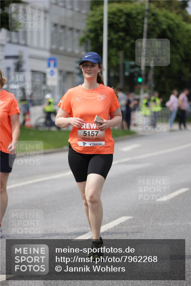 15.06.2025 - REWE Women's Run Jannik Wohlers http://msf.ph/oto/7962268 15.06.2025 09:46:52 Laufen 5157 meine-sportfotos.de