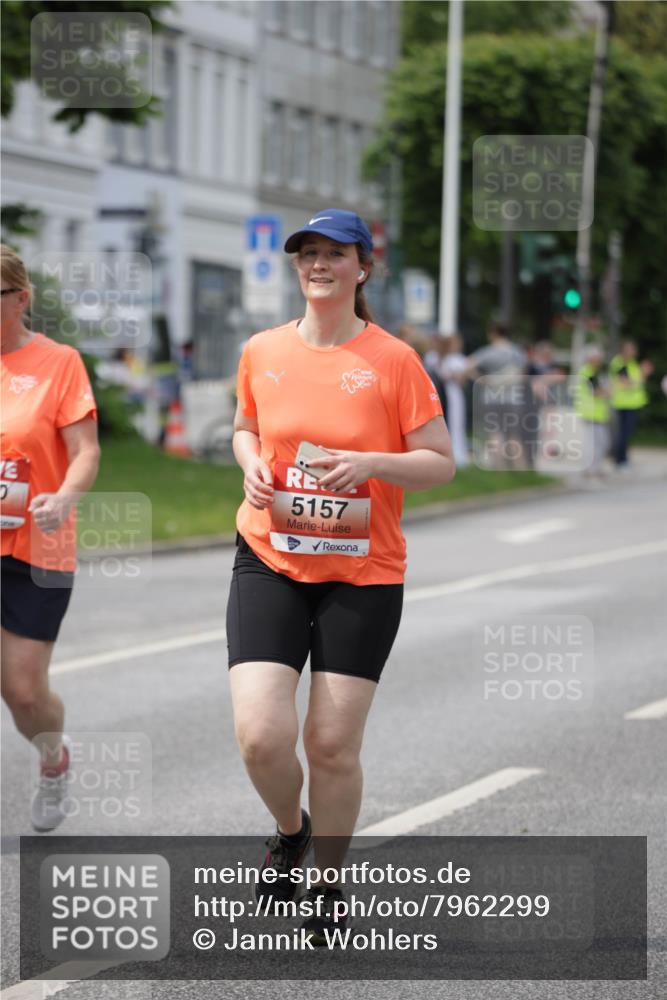 15.06.2025 - REWE Women's Run Jannik Wohlers http://msf.ph/oto/7962299 15.06.2025 09:46:53 Laufen 5157 meine-sportfotos.de