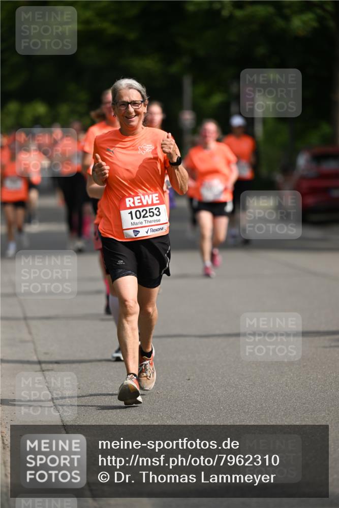 15.06.2025 - REWE Women's Run Dr. Thomas Lammeyer http://msf.ph/oto/7962310 15.06.2025 09:51:16 Laufen 10253 meine-sportfotos.de