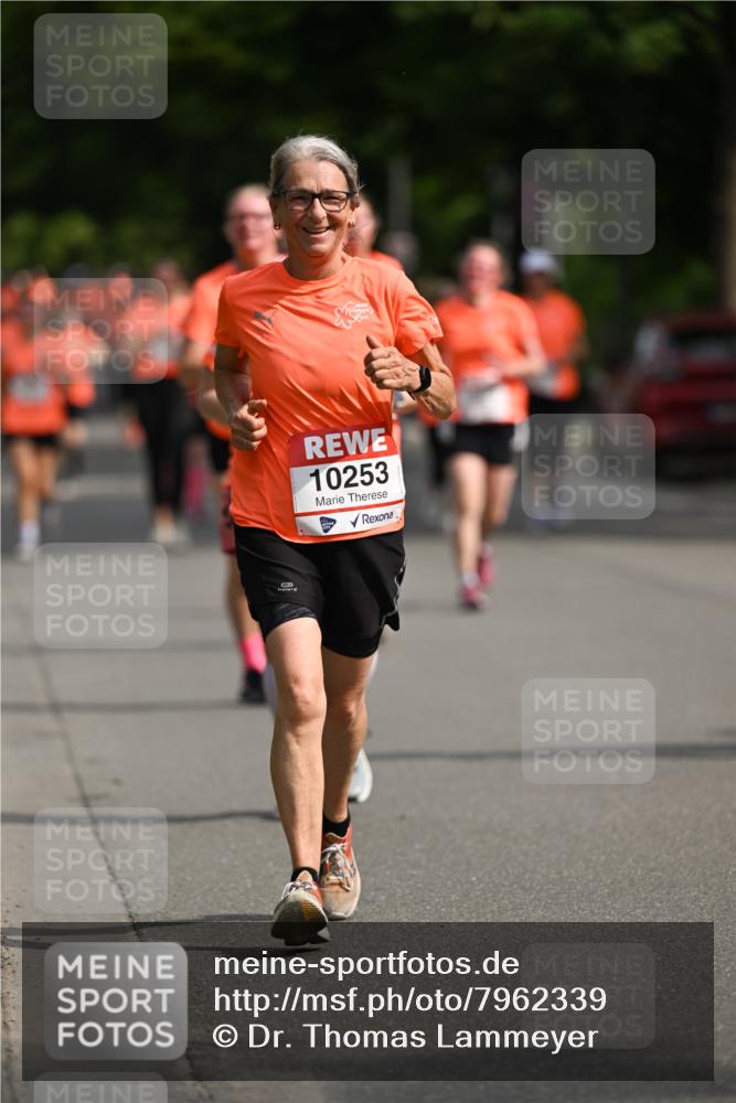 15.06.2025 - REWE Women's Run Dr. Thomas Lammeyer http://msf.ph/oto/7962339 15.06.2025 09:51:16 Laufen 10253 meine-sportfotos.de