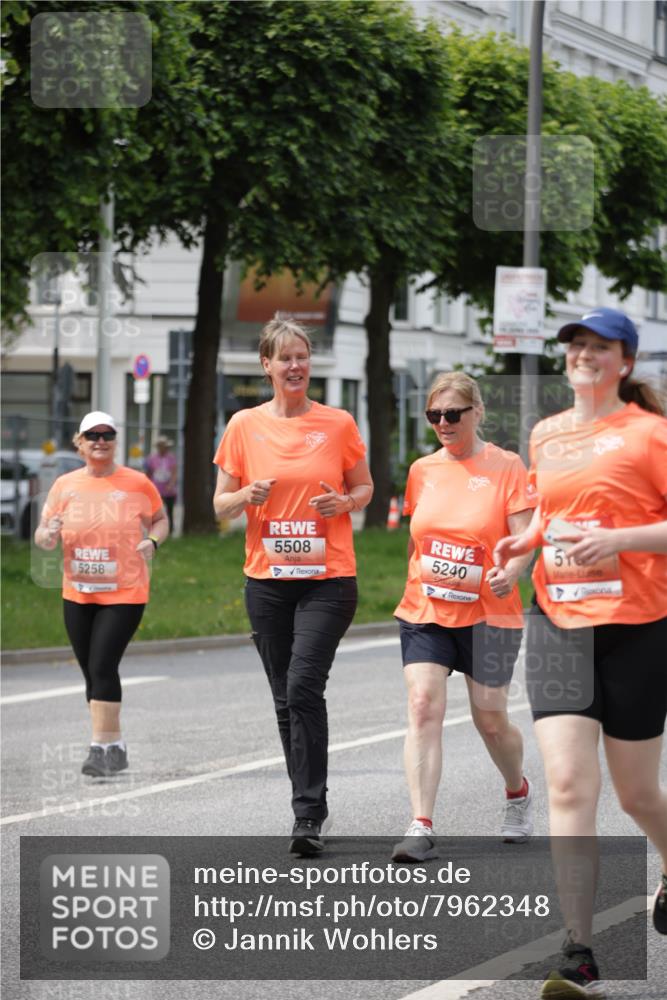 15.06.2025 - REWE Women's Run Jannik Wohlers http://msf.ph/oto/7962348 15.06.2025 09:46:54 Laufen 5508, 5258, 5240, 51 meine-sportfotos.de