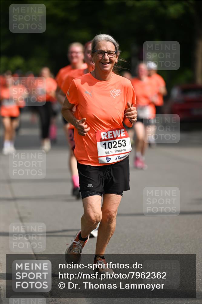 15.06.2025 - REWE Women's Run Dr. Thomas Lammeyer http://msf.ph/oto/7962362 15.06.2025 09:51:17 Laufen 10253 meine-sportfotos.de