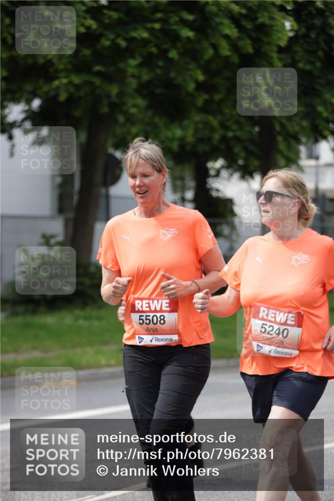 15.06.2025 - REWE Women's Run Jannik Wohlers http://msf.ph/oto/7962381 15.06.2025 09:46:56 Laufen 5508, 5240 meine-sportfotos.de