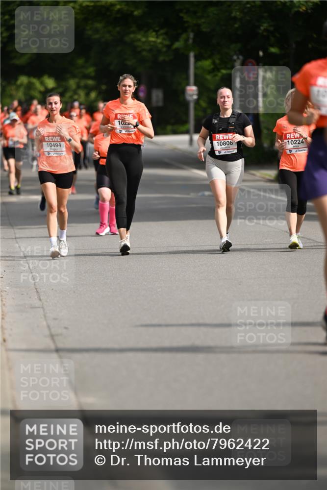 15.06.2025 - REWE Women's Run Dr. Thomas Lammeyer http://msf.ph/oto/7962422 15.06.2025 09:51:21 Laufen 10494, 1022, 10806, 10224 meine-sportfotos.de